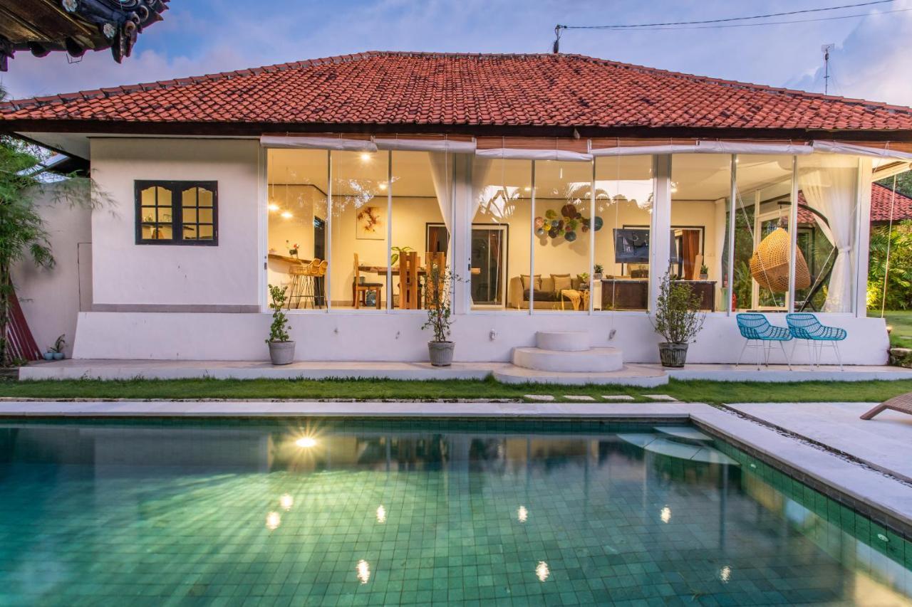 Villa Janitra Seminyak Dış mekan fotoğraf